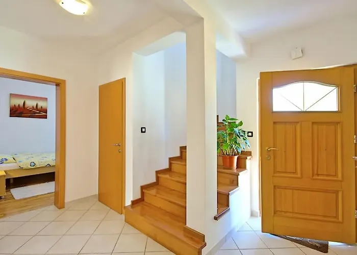 L L Sikici By Istrialux Villa *